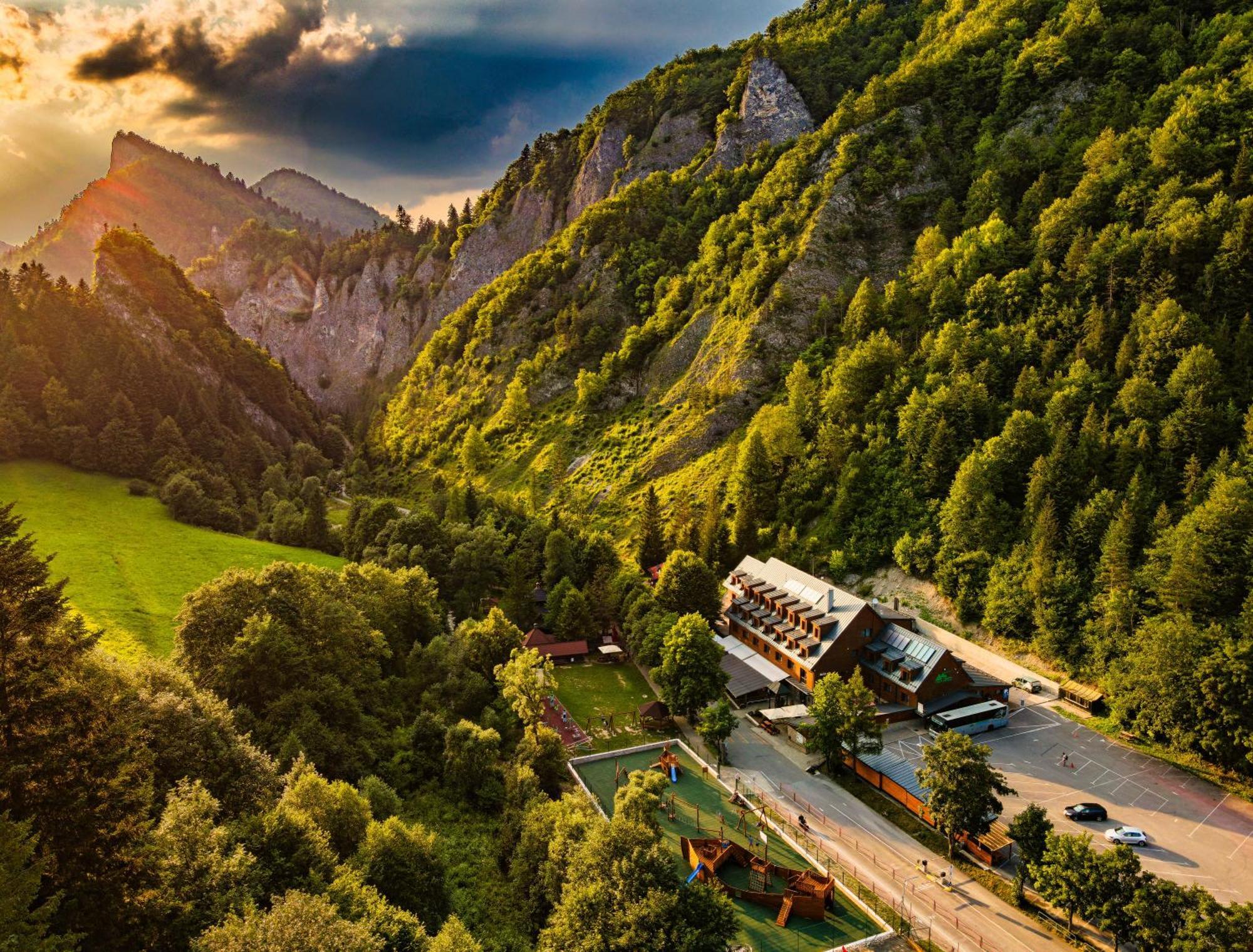 Chata Pieniny Hotel Lesnica Eksteriør billede